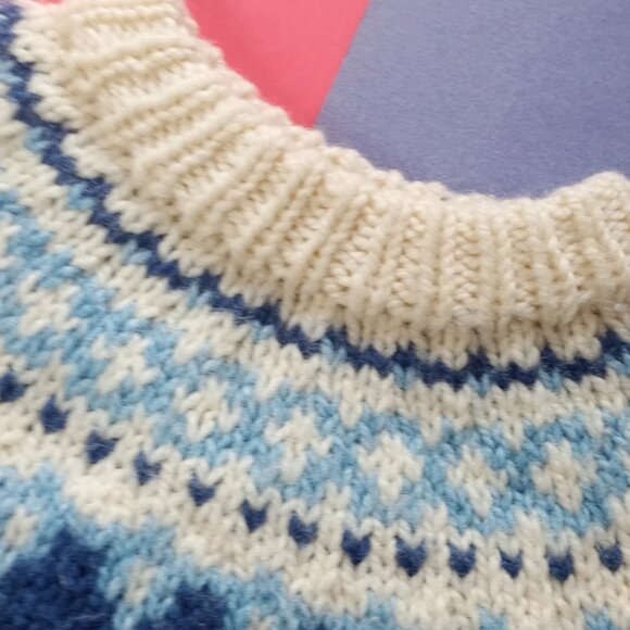 Vintage Handmade Winter Pattern Sweater Jacket - Picture 2 of 7